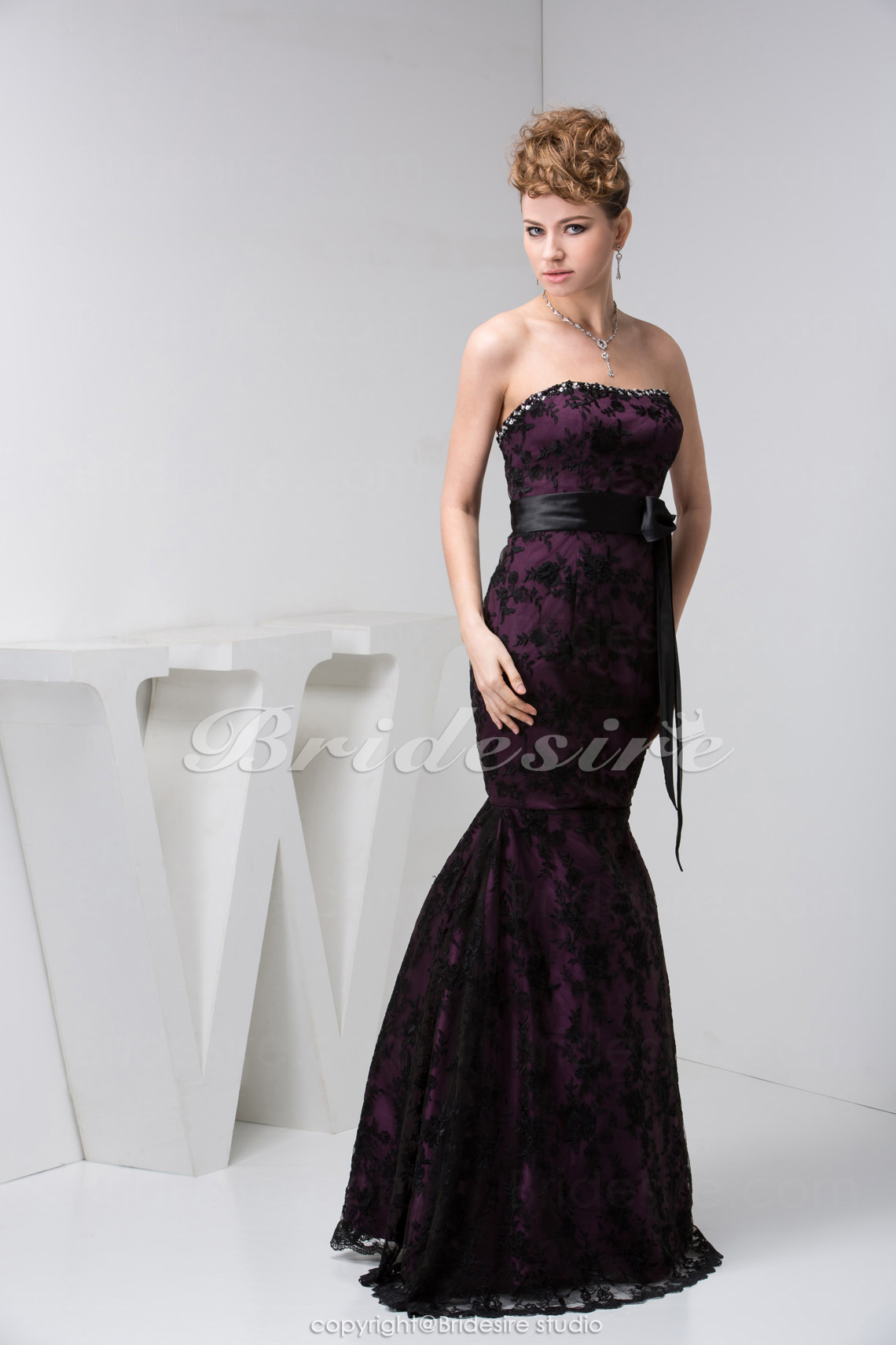 Trompet/zeemeermin Strapless Vloer Lengte Mouwloos Satijn Kant Galajurk - Thumbnail 8