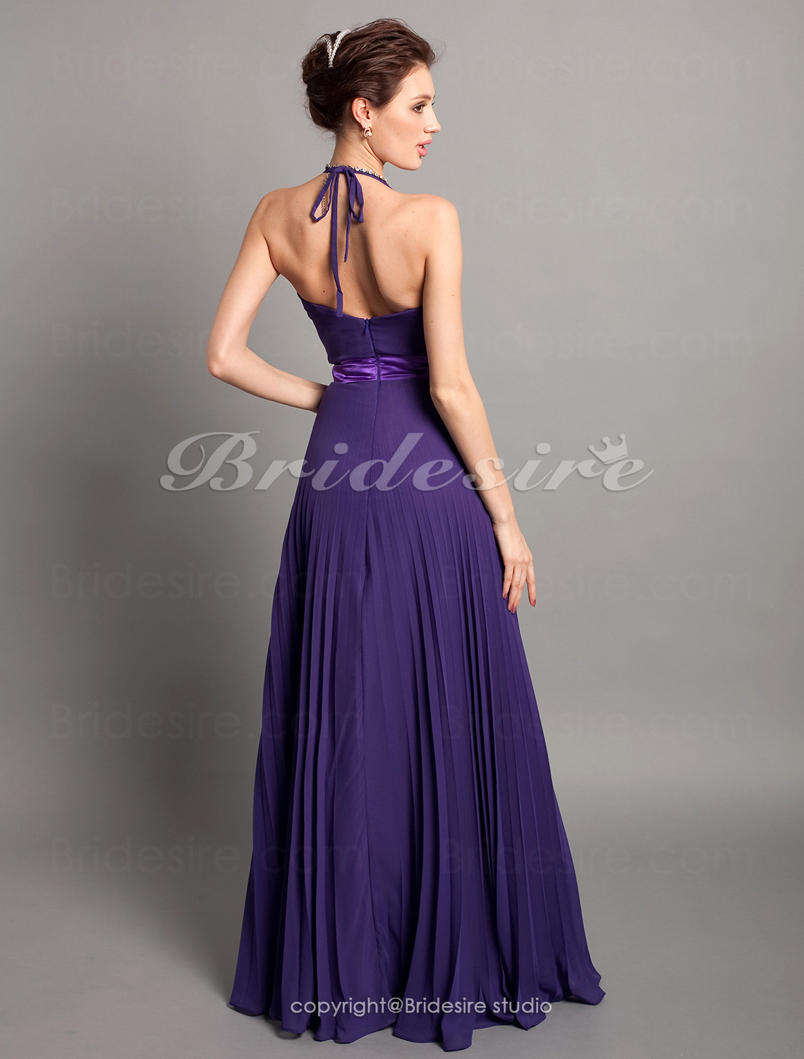 A-line Chiffon Floor-length Halter Bridesmaid Dress - Thumbnail 5