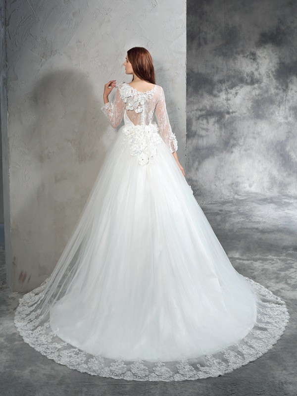 Ball Gown Scoop Long Sleeve Tulle Wedding Dress - Thumbnail 2