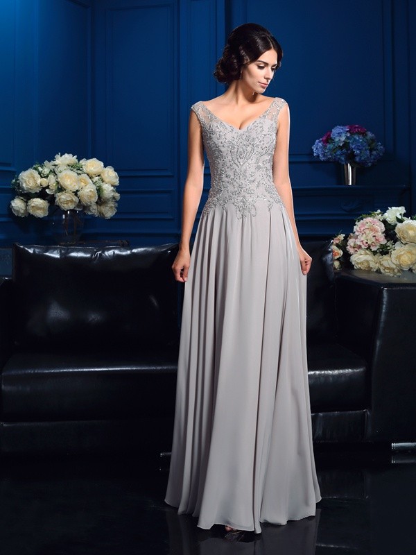 A-line V-neck Sleeveless Chiffon Mother of the Bride Dress