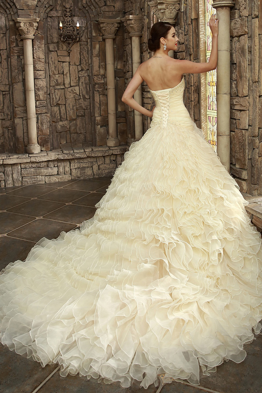 Ball Gown Sweetheart Chapel Train Organza Wedding Dress - Thumbnail 5