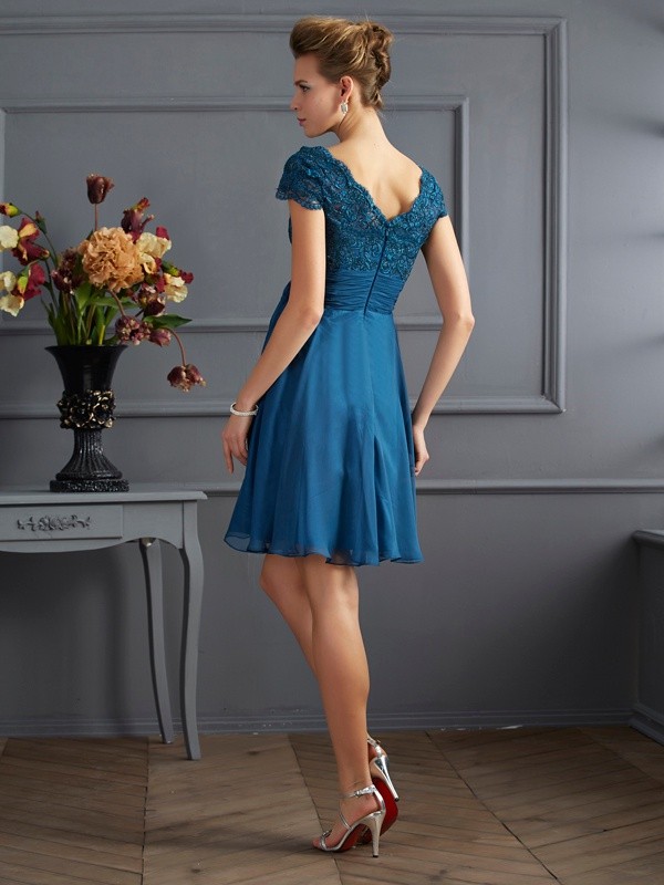 A-line Scalloped-Edge Short/Mini Lace Dress - Thumbnail 2