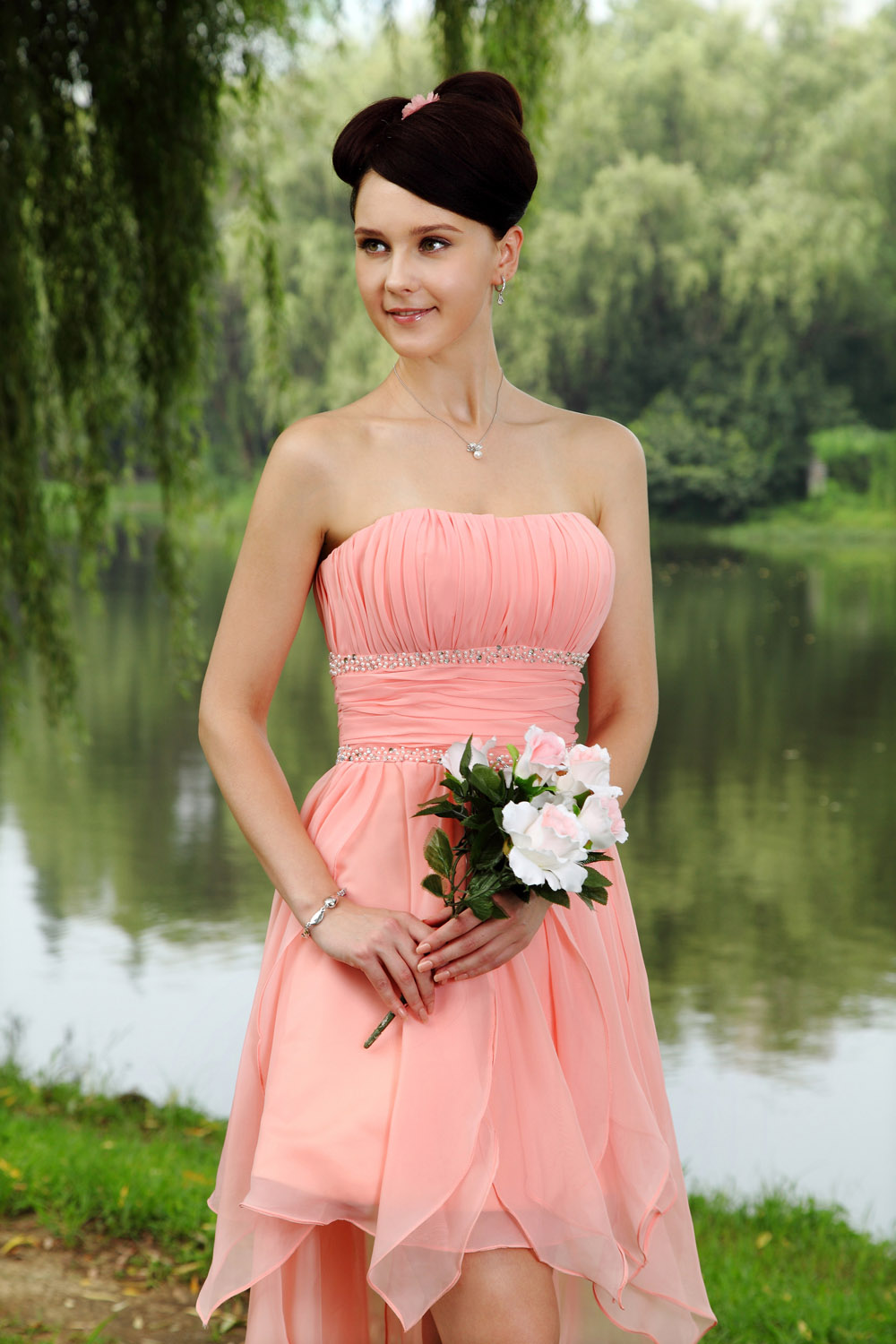 Sheath/Column Strapless Short/Mini Satin Homecoming Dress - Thumbnail 2