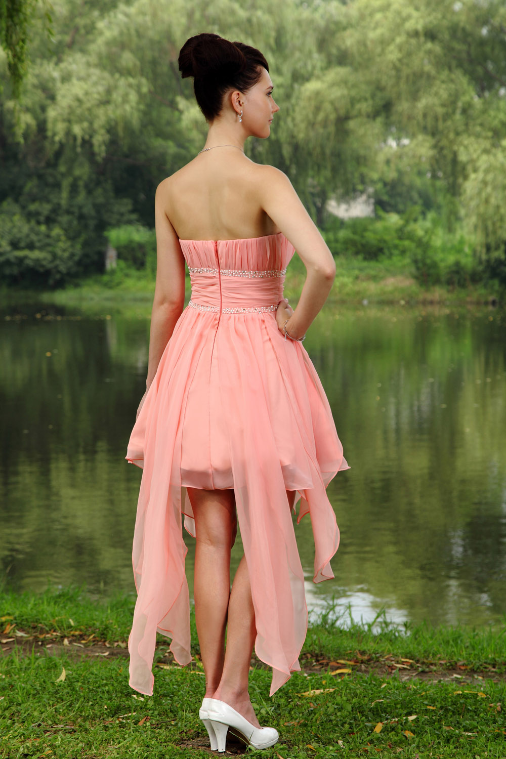Sheath/Column Strapless Short/Mini Satin Homecoming Dress - Thumbnail 6