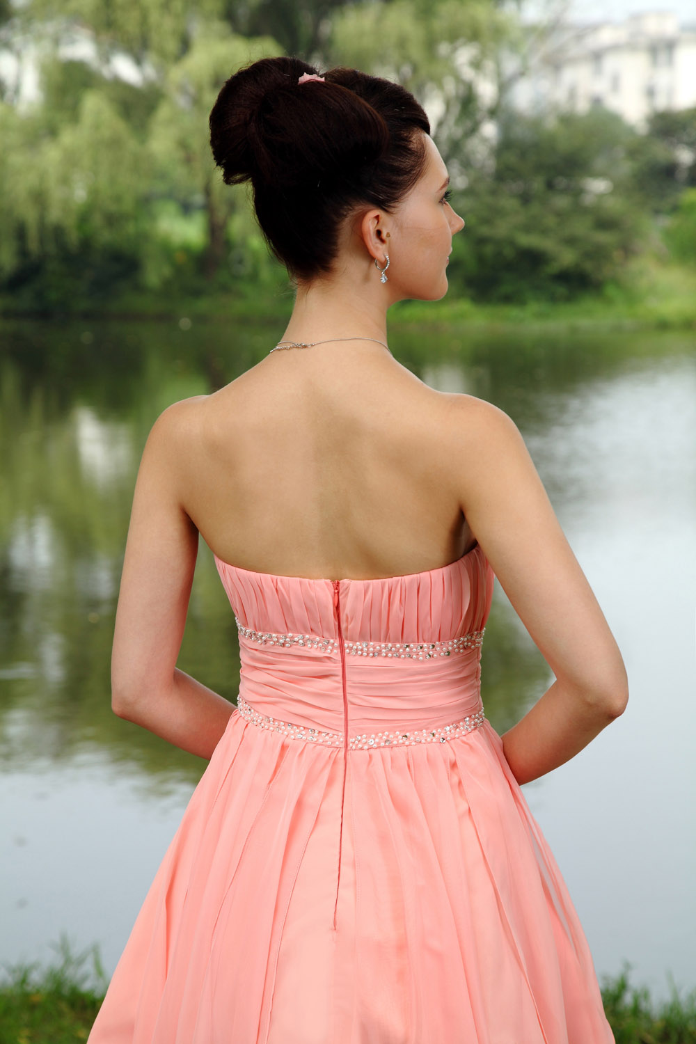 Sheath/Column Strapless Short/Mini Satin Homecoming Dress - Thumbnail 7