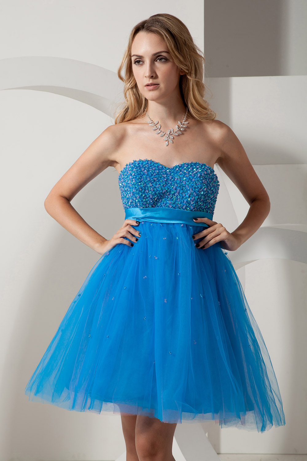 A-line Spaghetti Straps Knee-length Organza Homecoming Dress - Thumbnail 5