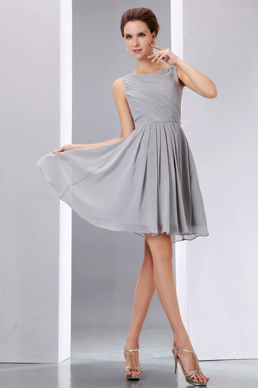 Sheath/Column Strapless Short/Mini Organza Homecoming Dress - Thumbnail 2